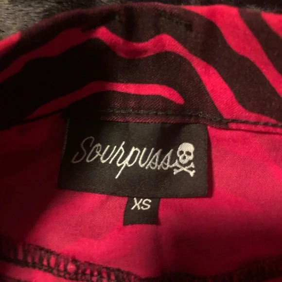 NWOT SOURPUSS hot pink & black zebra print mini skirt - Picture 4 of 5